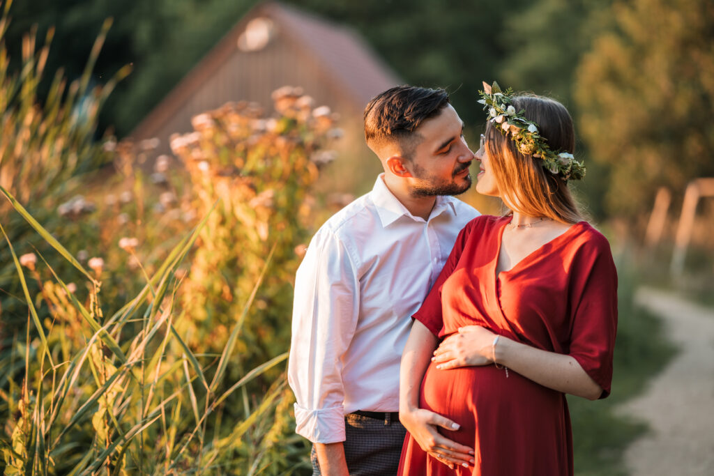 Zdjęcie całującej się pary